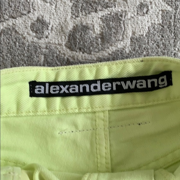 Alexander Wang Bite Short Neon Green Highlighter - Picture 10 of 12